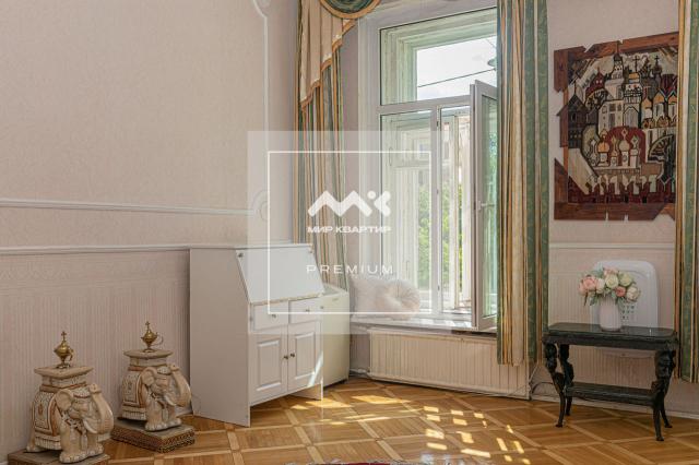 Басков пер, 19