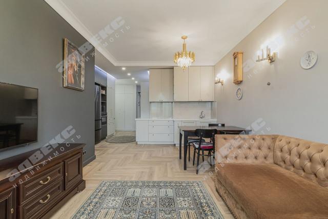 Общественный пер., 5