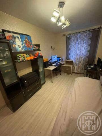 Учительская ул., д 18