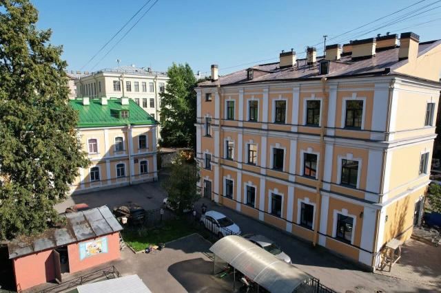 8-я Линия, 63Б