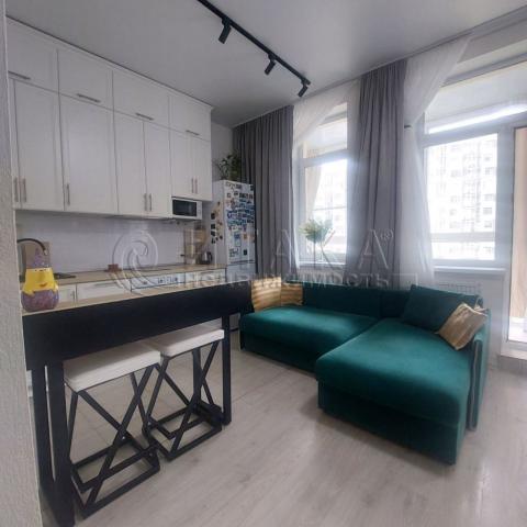 г. Мурино, пр-кт. Ручьевский, 15