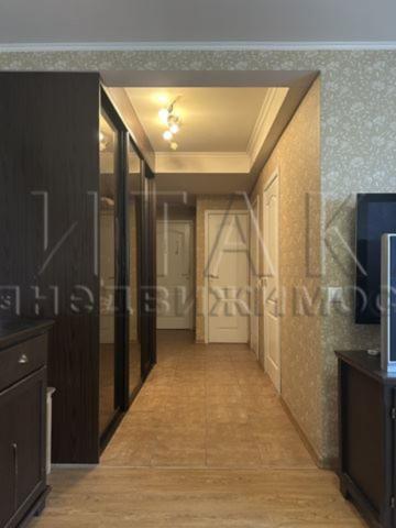 пр-кт. Художников, 41