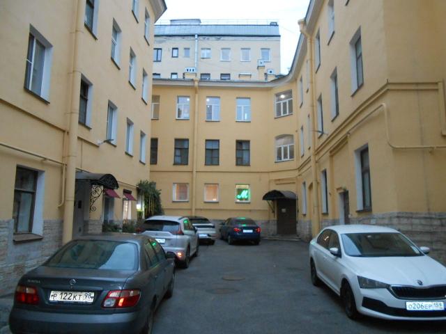 Фонтанки реки наб., 40