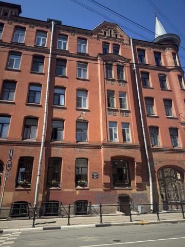 Перекупной пер., 12