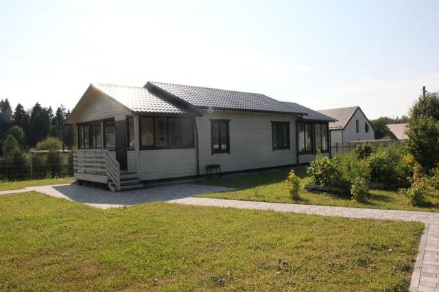 Ленинградская область, Хутор близ Извары КП, 21а