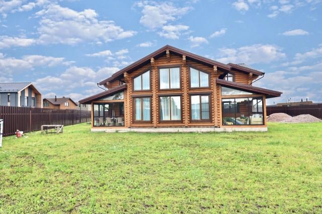 Ленинградская область, Свердлова им. пос., Южный Озёрный проезд