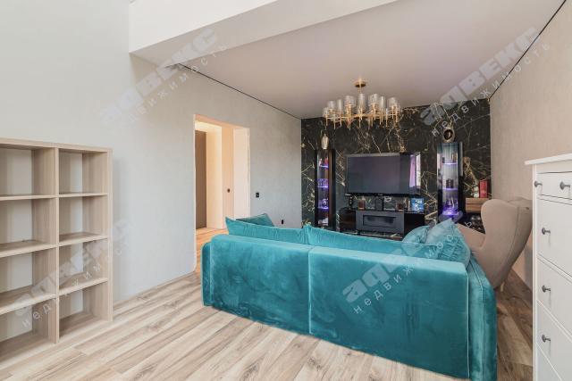 Всеволода Боброва ул., 30А