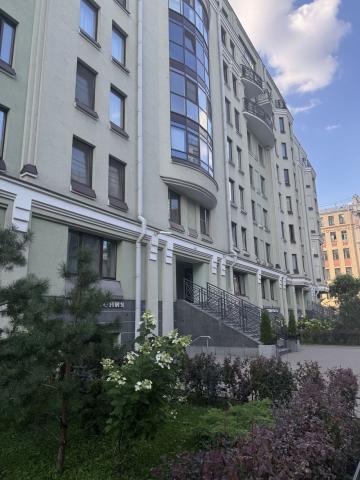 Офицерский пер., 8