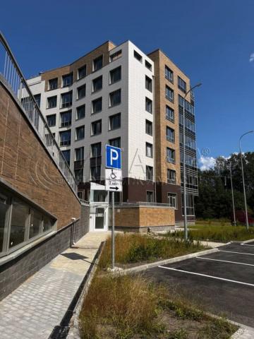 ш. Суздальское, 8