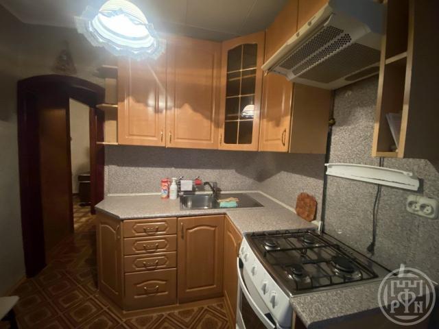 Ломоносов г., Красноармейская ул., д 29