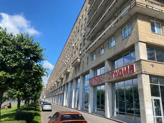 Свердловская наб., 62