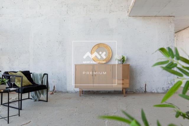 Петрозаводская ул., 13