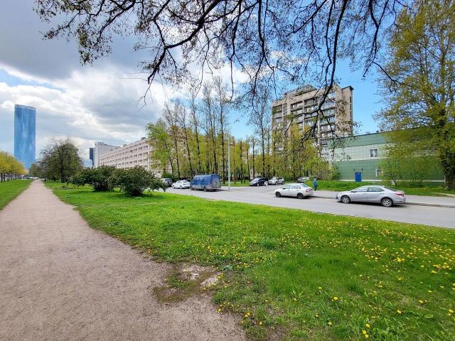 Новоизмайловский пр., 81к2