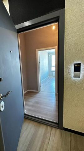 Нины Петровой ул., 8к1