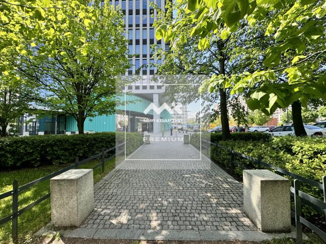 Львовская ул., 27