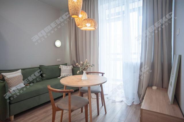 Ленинградская область, Кудрово г., Строителей пр., 1