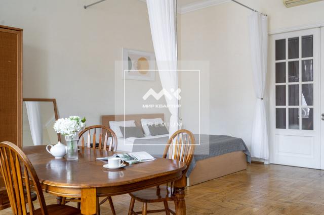 Рубинштейна ул., 2/45