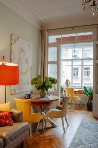 Суворовский пр., 20/9