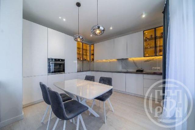 Героев просп., д 35