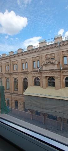 Средняя Подьяческая ул., 1