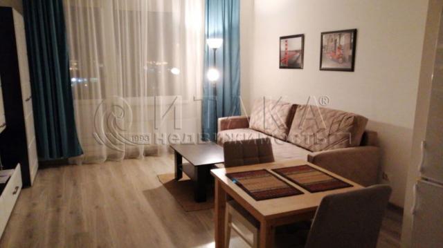 ул. Среднерогатская, 9