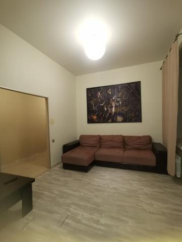 13-я Линия, 32