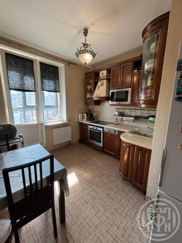 Русановская ул., д 11