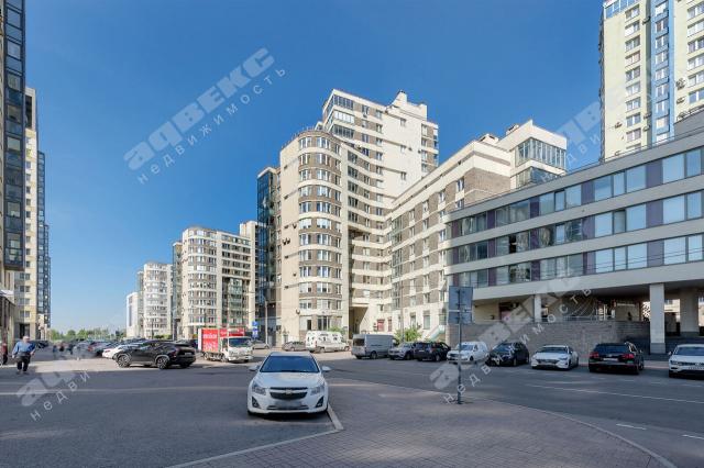 Кораблестроителей ул., 32к3