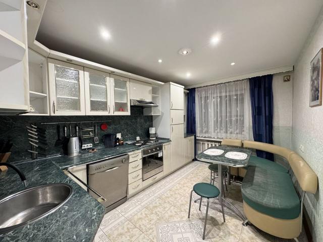 Комендантский пр., 33к4