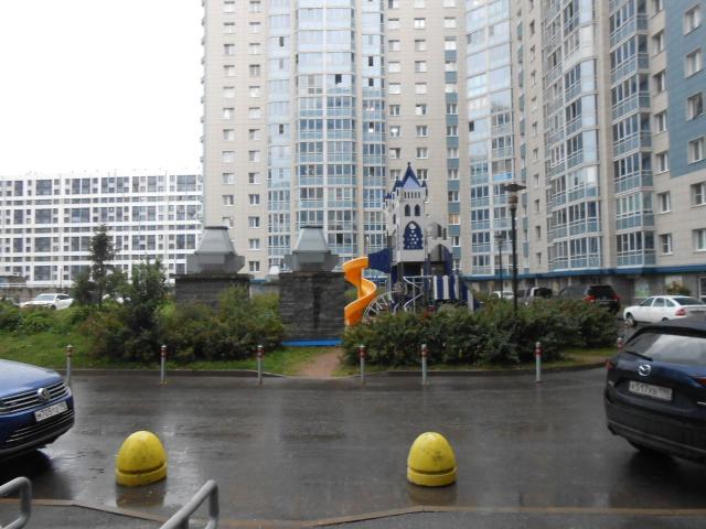 Александра Грина бул., 2к1