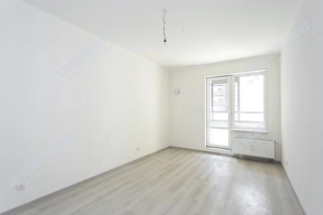 Ветеранов пр., 175