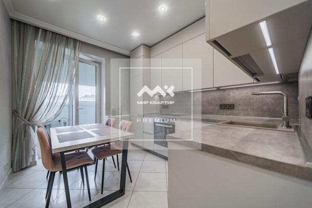 Симонова ул., 4