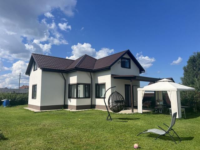 Ленинградская область, Санино дер., 7а