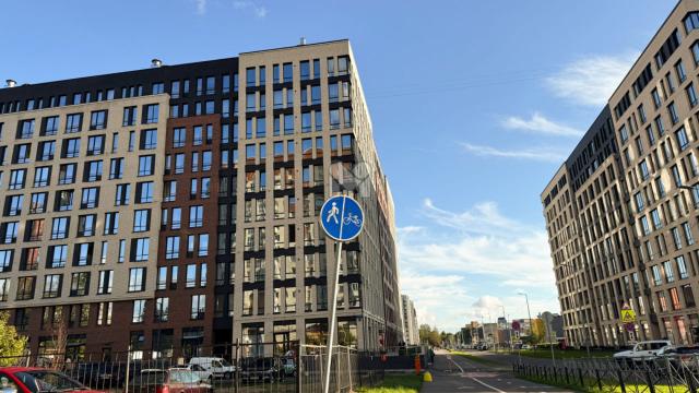 Манчестерская ул., 5к1с1