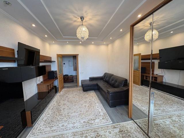 Адмирала Коновалова ул., 2к4