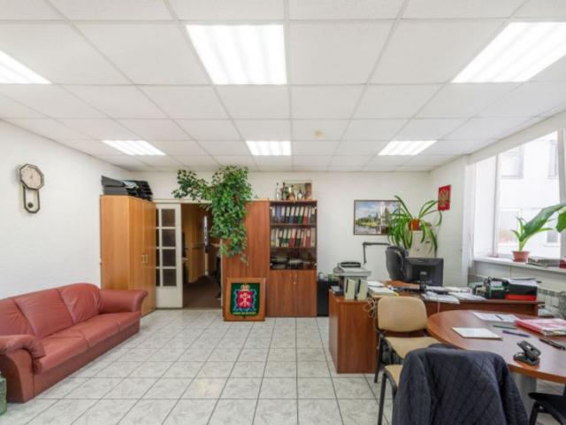 Конституции пл., д.2