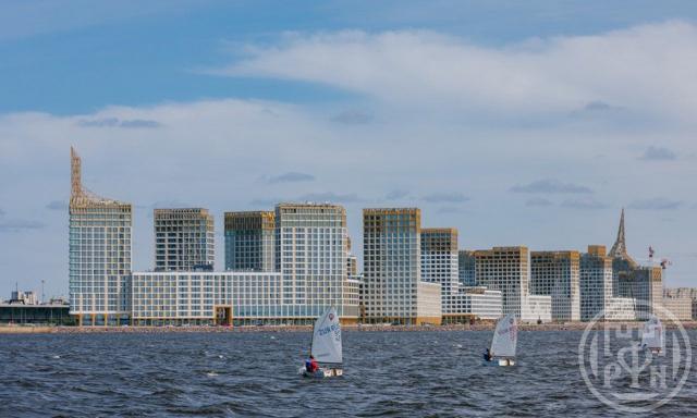 Крузенштерна просп., д 13