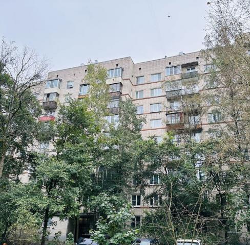 Космонавтов пр., 76