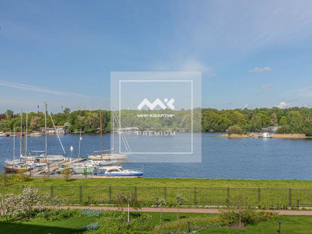 Петровская коса, 1