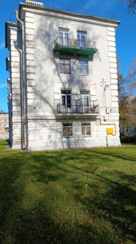 Политрука Пасечника ул., 7