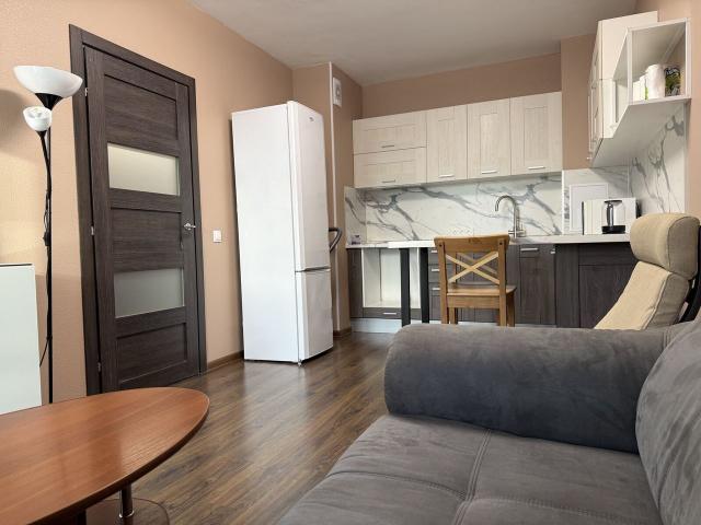 Генерала Кравченко ул., 8