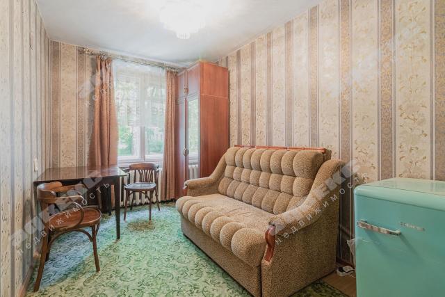 Караваевская ул., 33 к2