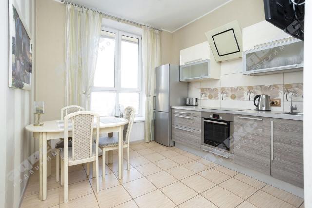 Выборгское ш., 17