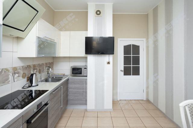 Выборгское ш., 17