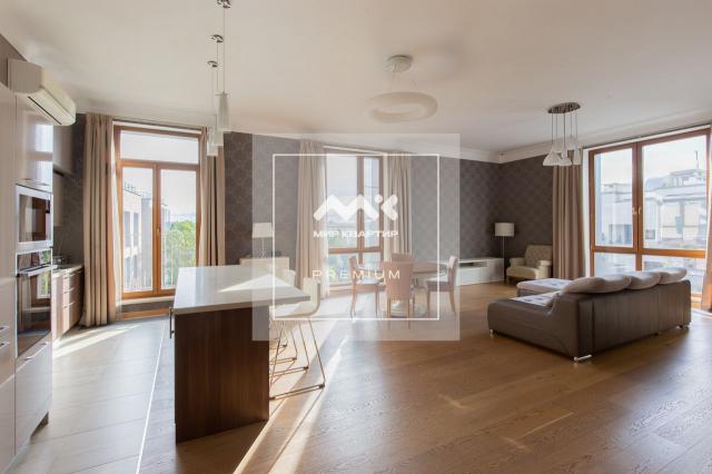 Смольного ул., 2