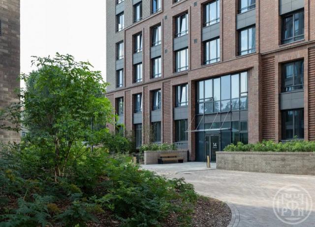 Стахановцев ул., д 1