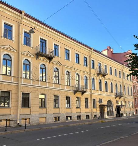 наб. Реки Мойки, 82