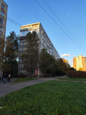 Славы пр., 38к1