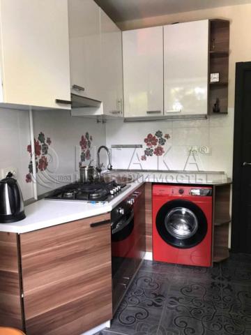 линия. 15-я В.О., 86