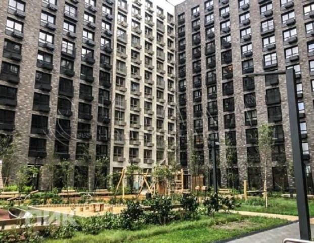 ул. Тосина, 1к2